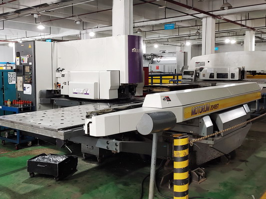 日本村田數控沖床<br>
最大幅面：1250mm×5000mm